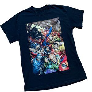 DC Marvel Men's Small Tee